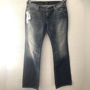James Jeans Dry aged denim! NWT